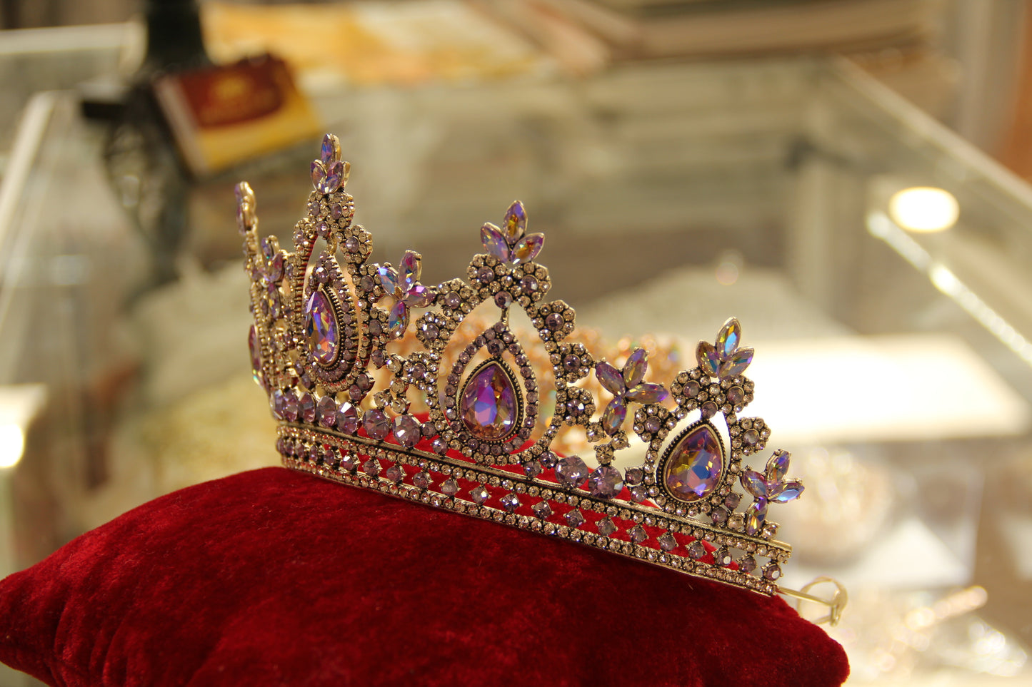 Tiara 3589