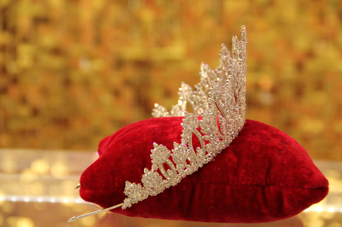 Tiara 3658
